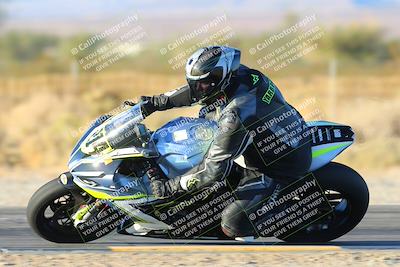 media/Dec-07-2024-CVMA (Sat) [[21c5f1ef85]]/Race 11-Amateur Supersport Open/